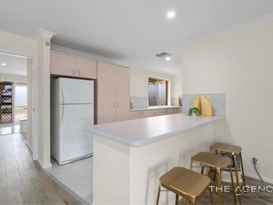 6 Gilbertson Road, Kardinya WA 6163