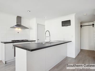 11 Redgum Way, Kwinana Town Centre WA 6167