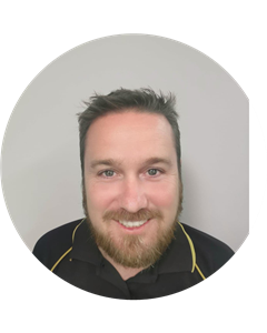 Adam Roberts head shot